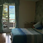 巴伦湖滨酒店 宾馆