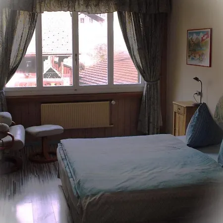 Fogadó Seehotel Baeren Brienz